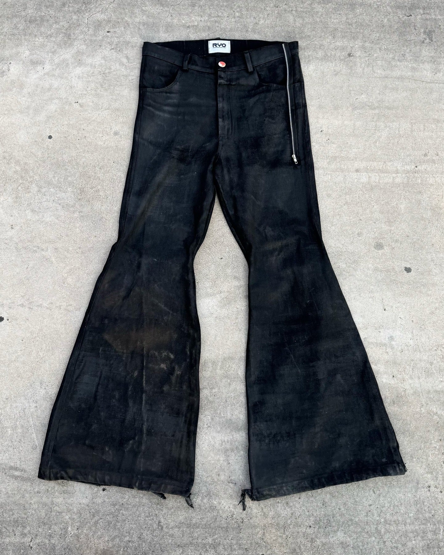 FLAKO FLARED JEANS