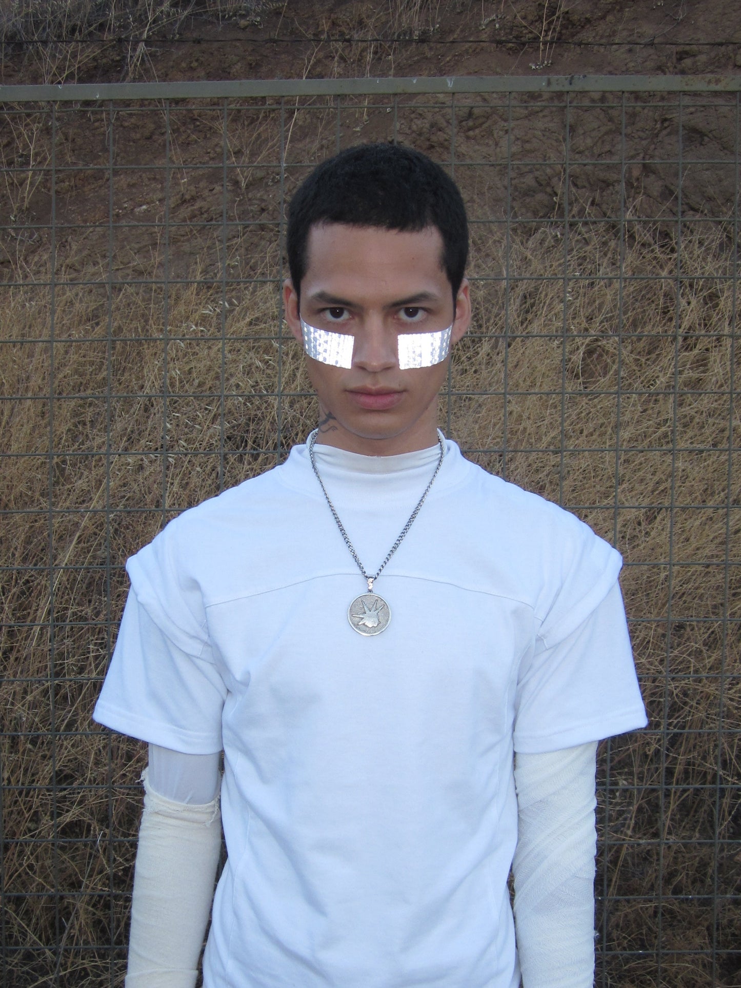 Bully T shirt (WHITE)